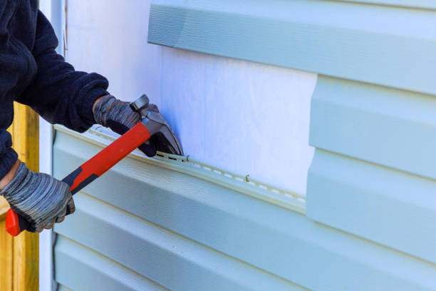 Reliable Siding Inspection contractor in Highland, IL by Squared Siding